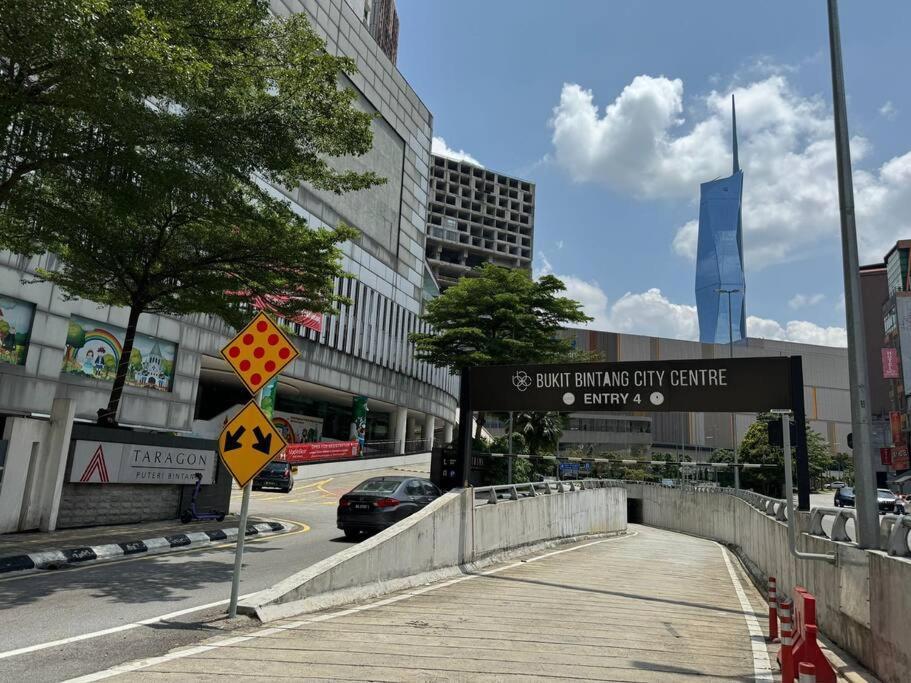 Cozy In Center With Free Parking - 1a Kuala Lumpur